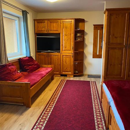 Apartman Dorian Bešeňová Eksteriør billede