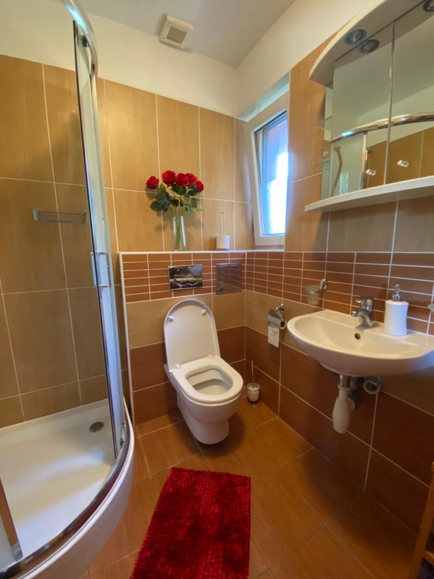 Apartman Dorian Bešeňová Eksteriør billede